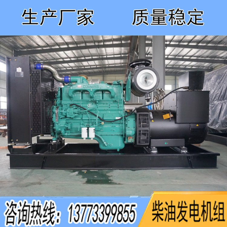 重慶康明斯動力配套400千瓦柴油發(fā)電機(jī)組NTAA855-G7A